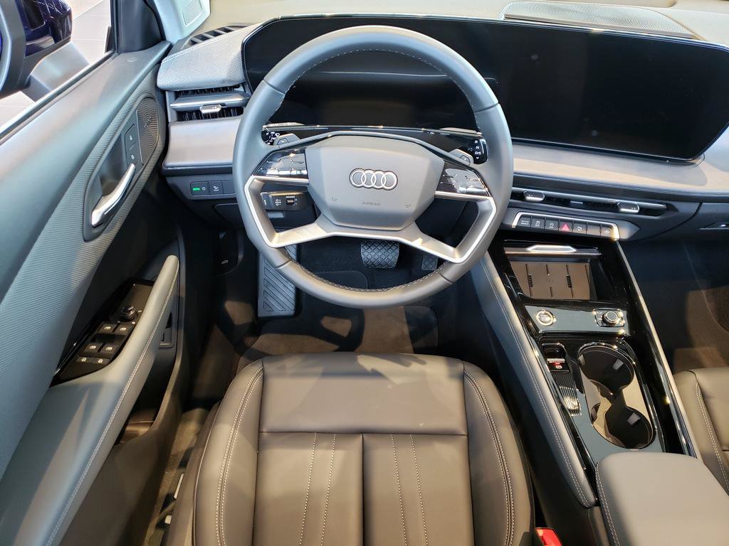 New 2026 Audi Q3 quattro 2.0T AWD/4WD image 9