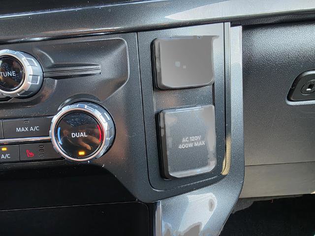 Certified 2022 Ford F150 XLT w/ Equipment Group 302A High image 33