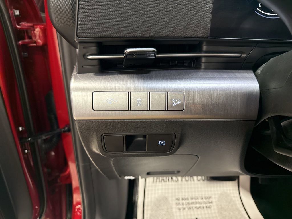 Used 2025 Hyundai Kona SEL image 14