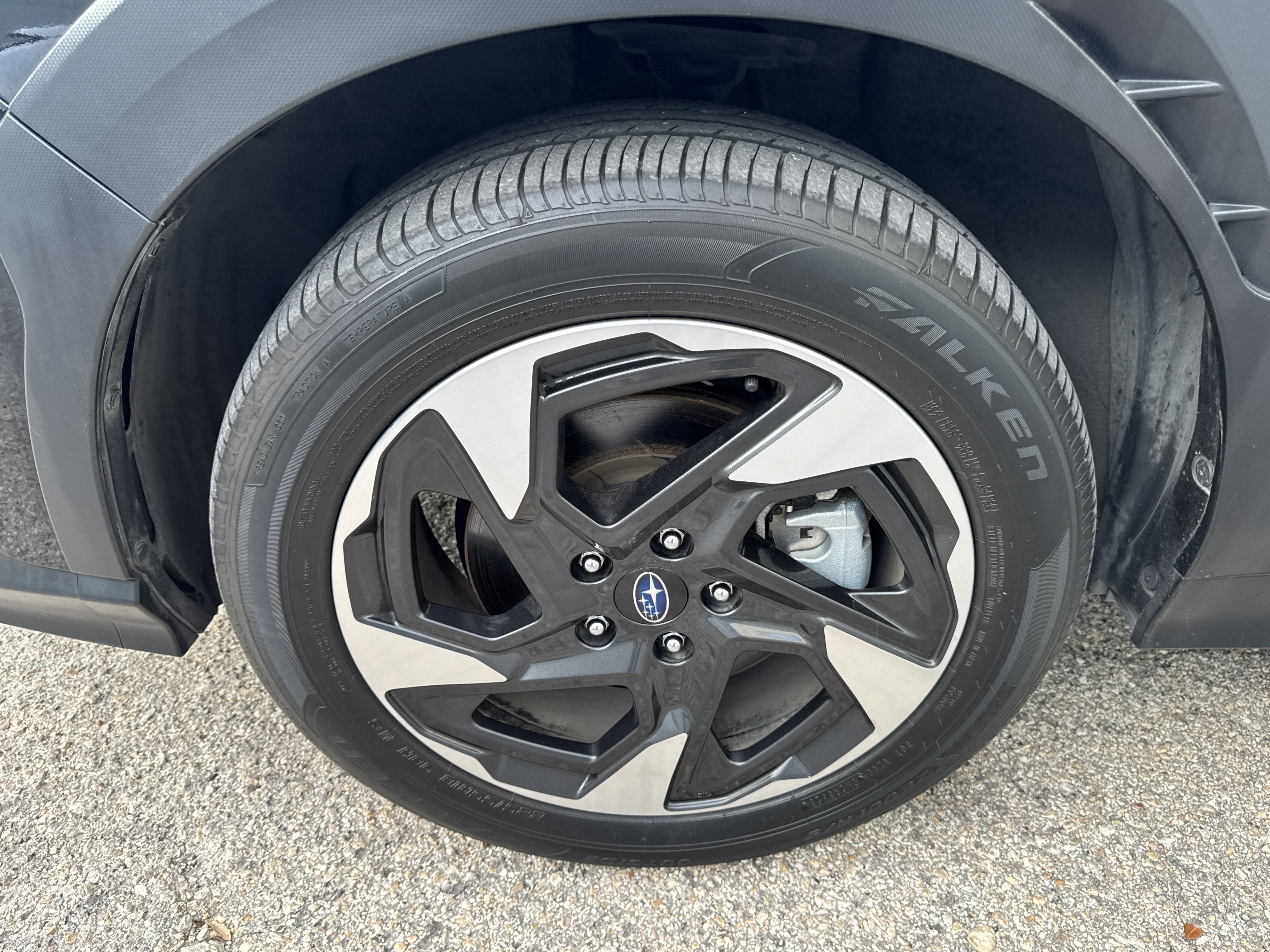 Certified 2024 Subaru Crosstrek 2.5i Limited w/ Crosstrek Mirror Package AWD/4WD image 6