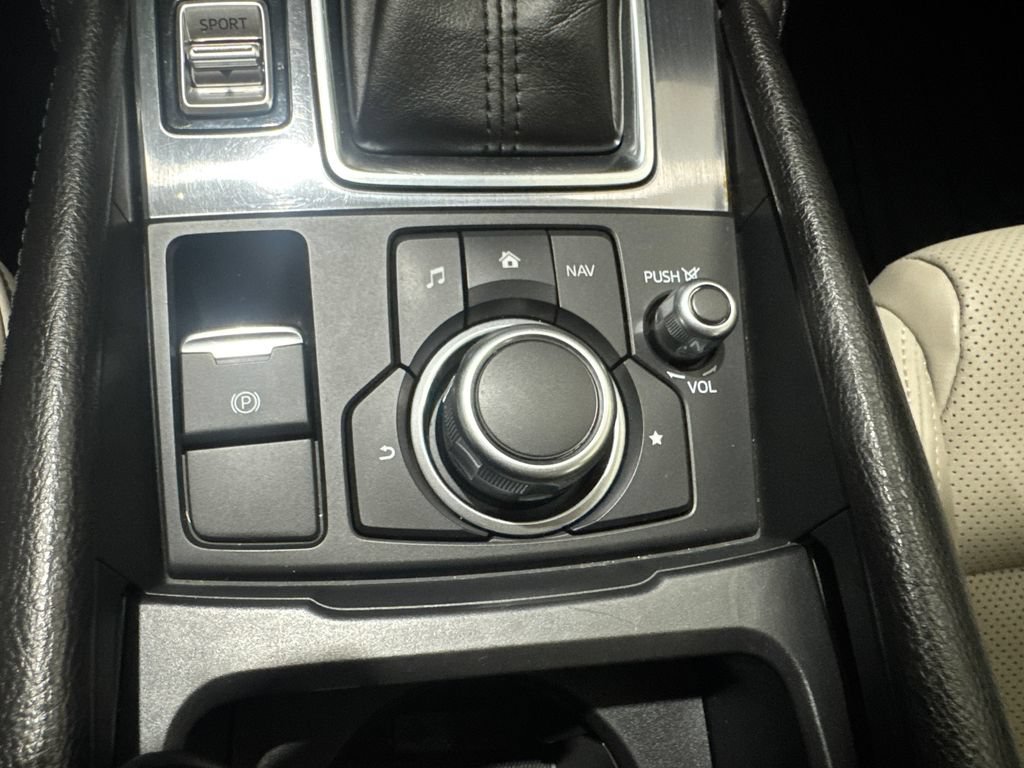 Used 2017 MAZDA MAZDA6 Touring FWD image 37