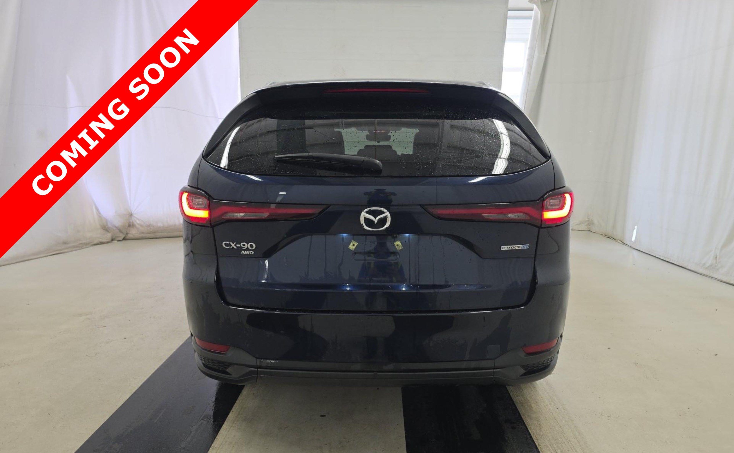 Used 2024 MAZDA CX-90 Plug-In Hybrid w/ Preferred AWD/4WD image 5