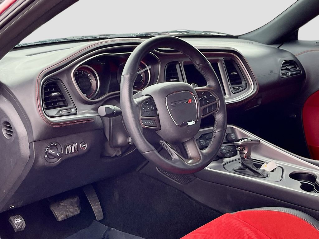 Used 2021 Dodge Challenger GT w/ Plus Package image 9