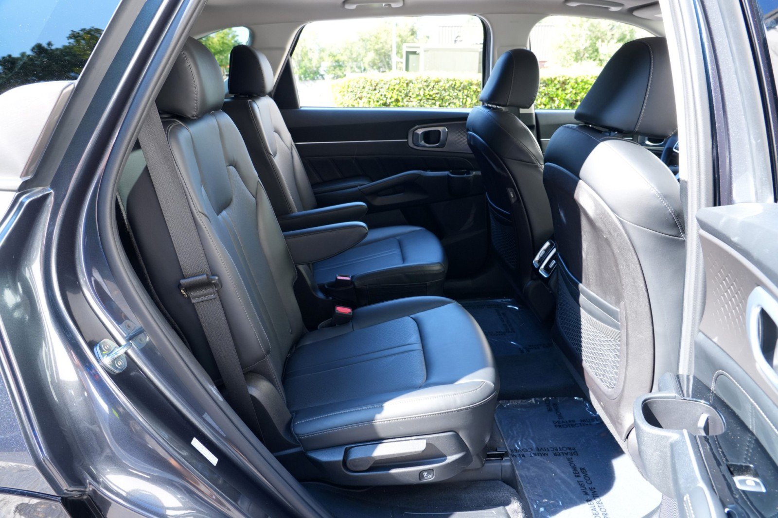 Used 2022 Kia Sorento SX FWD image 40