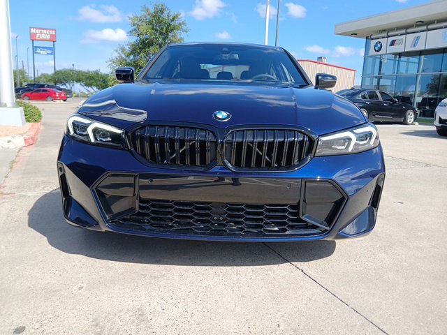 New 2026 BMW 330i Sedan w/ M Sport Package RWD image 2