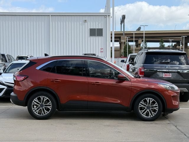 Used 2020 Ford Escape SEL FWD image 3