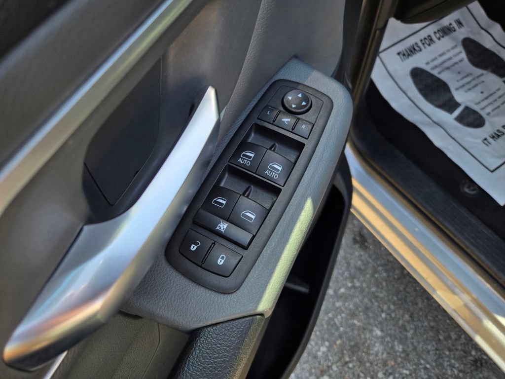 Used 2023 RAM 1500 Big Horn AWD/4WD image 15