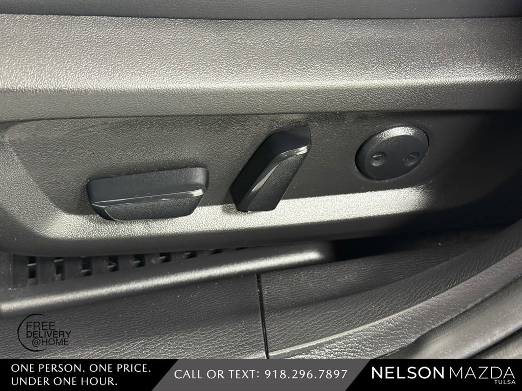 Used 2022 Mitsubishi Outlander SEL AWD/4WD image 21