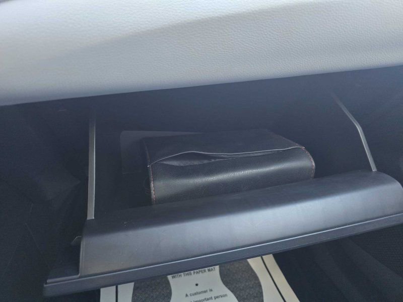 Used 2021 Toyota Corolla SE image 28