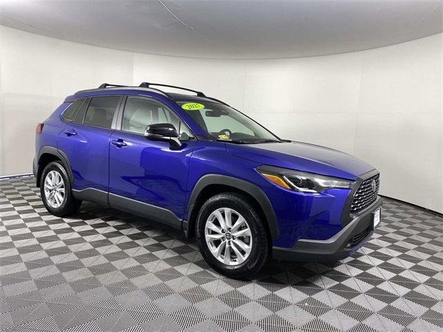 Used 2025 Toyota Corolla Cross LE