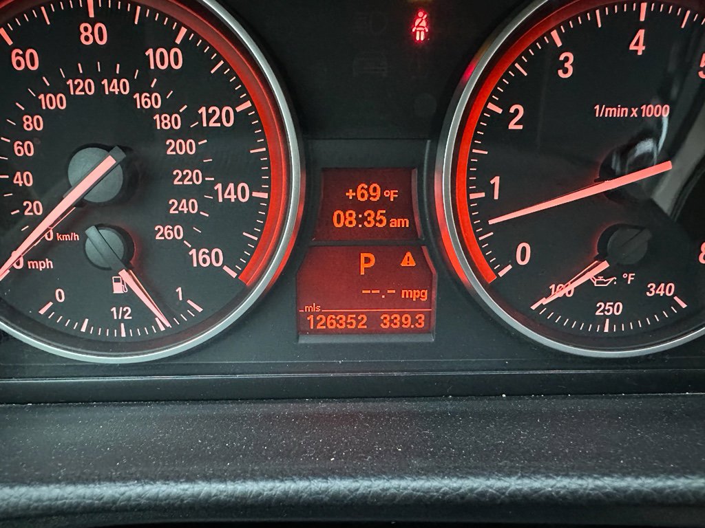 Used 2013 BMW 328i Convertible image 13