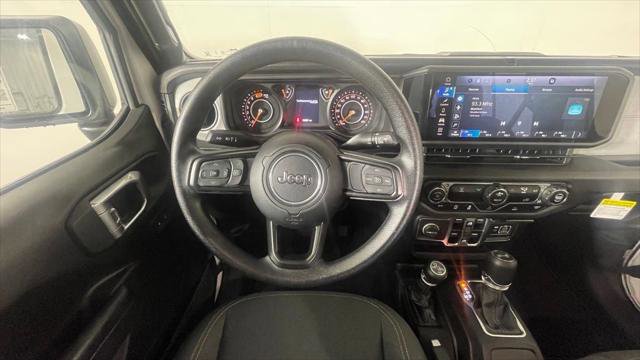 Certified 2025 Jeep Wrangler Unlimited Sport AWD/4WD image 9