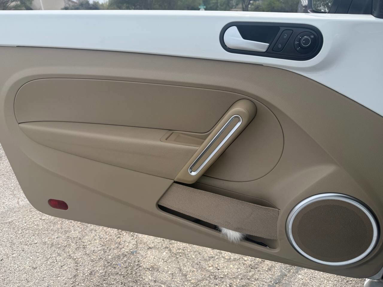 Used 2016 Volkswagen Beetle 1.8T SE image 22