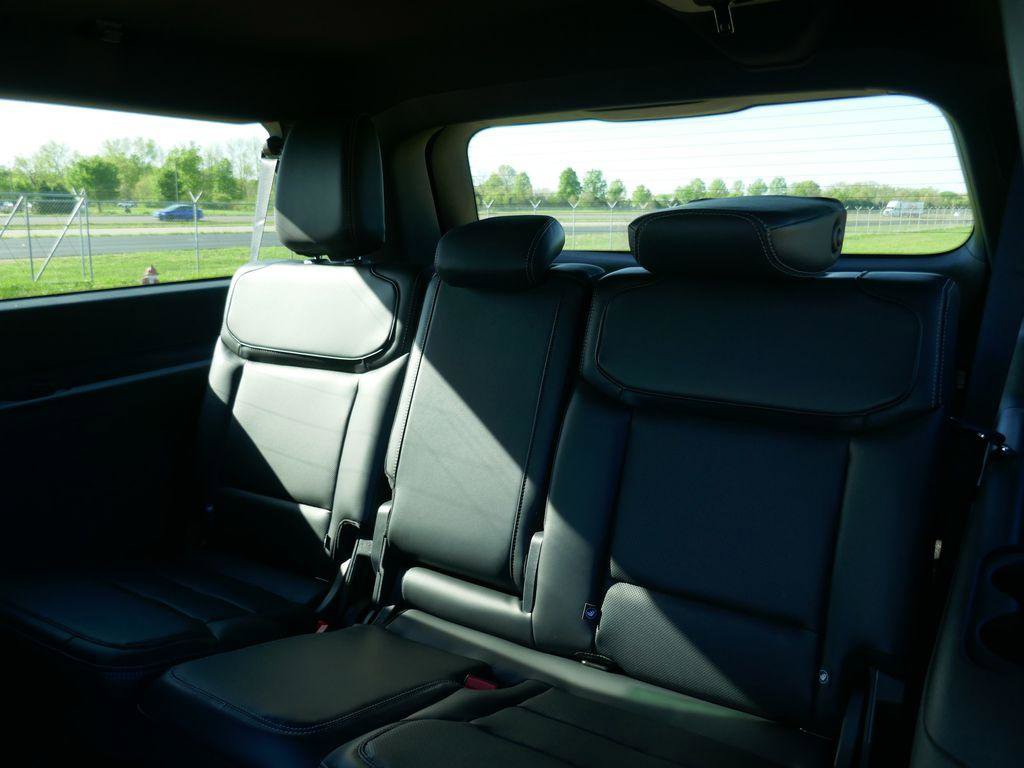 New 2026 Ford Expedition Max Platinum AWD/4WD image 15