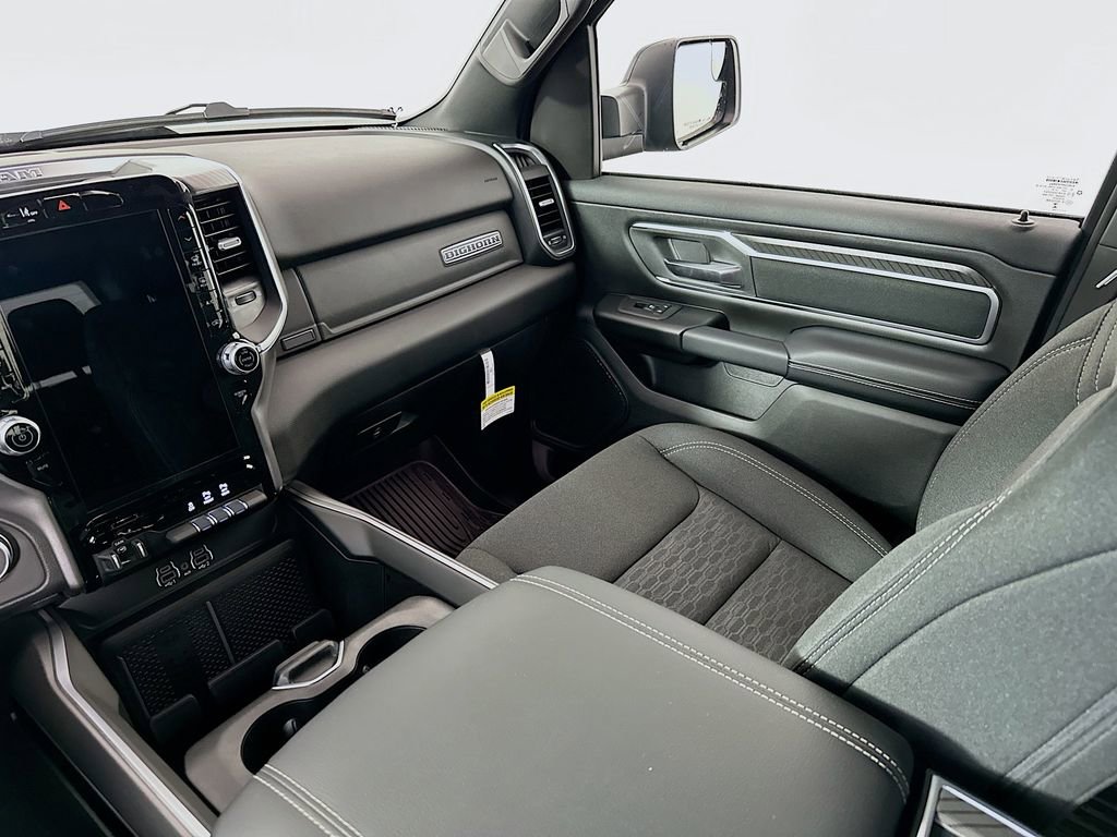New 2026 RAM 1500 Big Horn AWD/4WD image 24