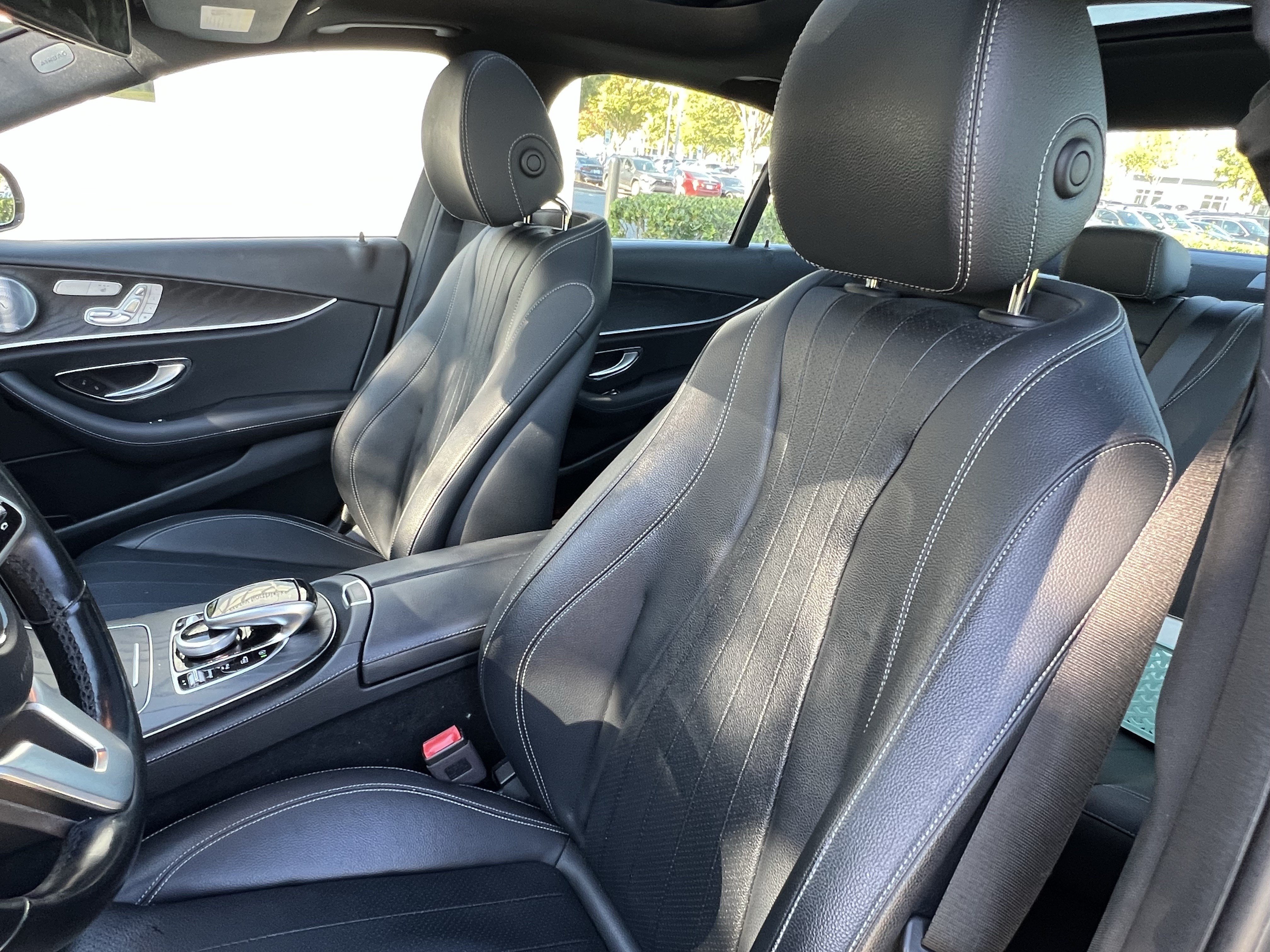 Used 2020 Mercedes-Benz E 350 4MATIC Sedan image 16