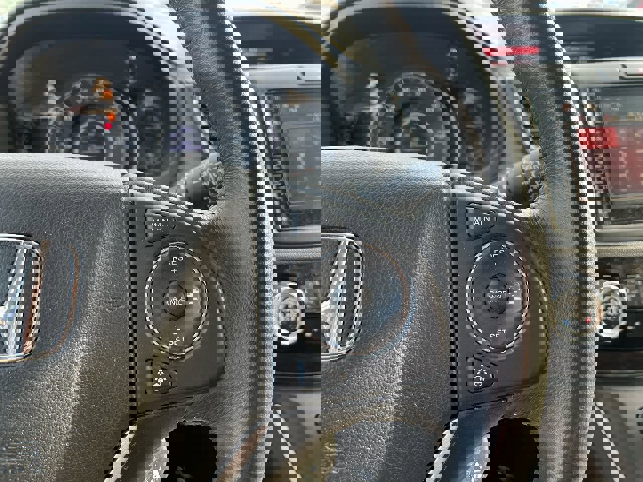 Used 2016 Honda CR-V Touring image 32