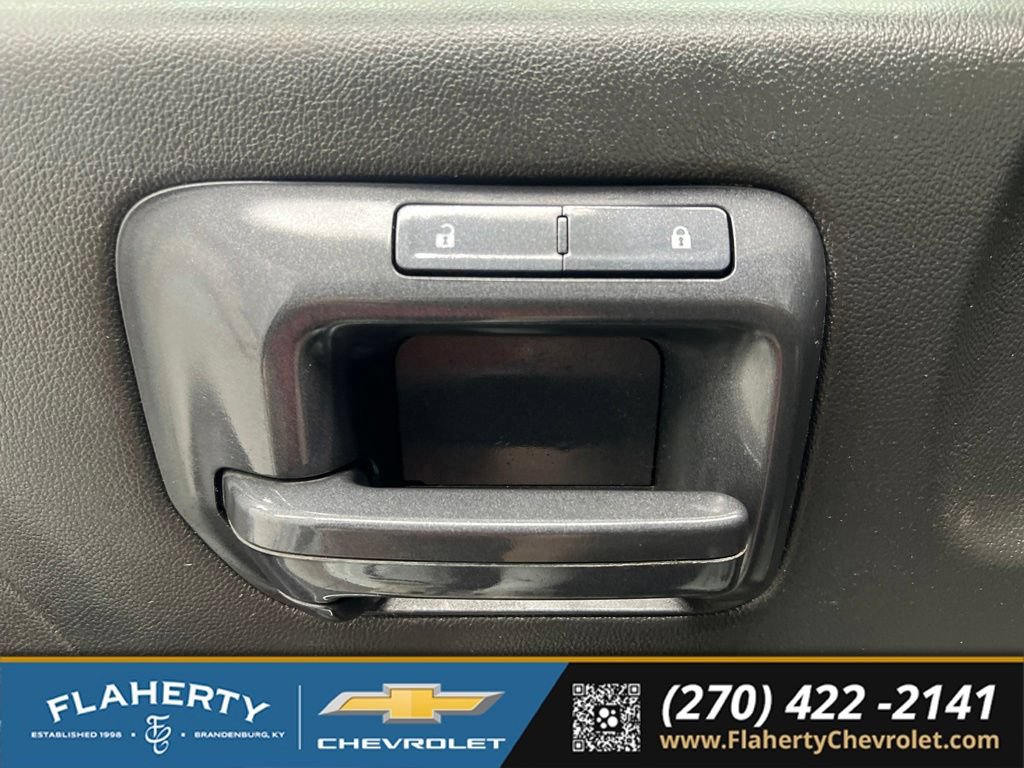 Used 2015 Chevrolet Silverado 3500 W/T RWD image 17