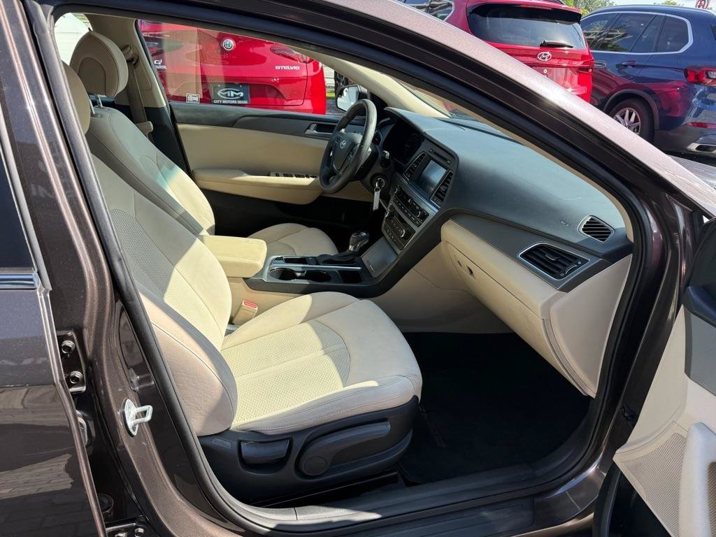 Used 2016 Hyundai Sonata SE FWD image 30
