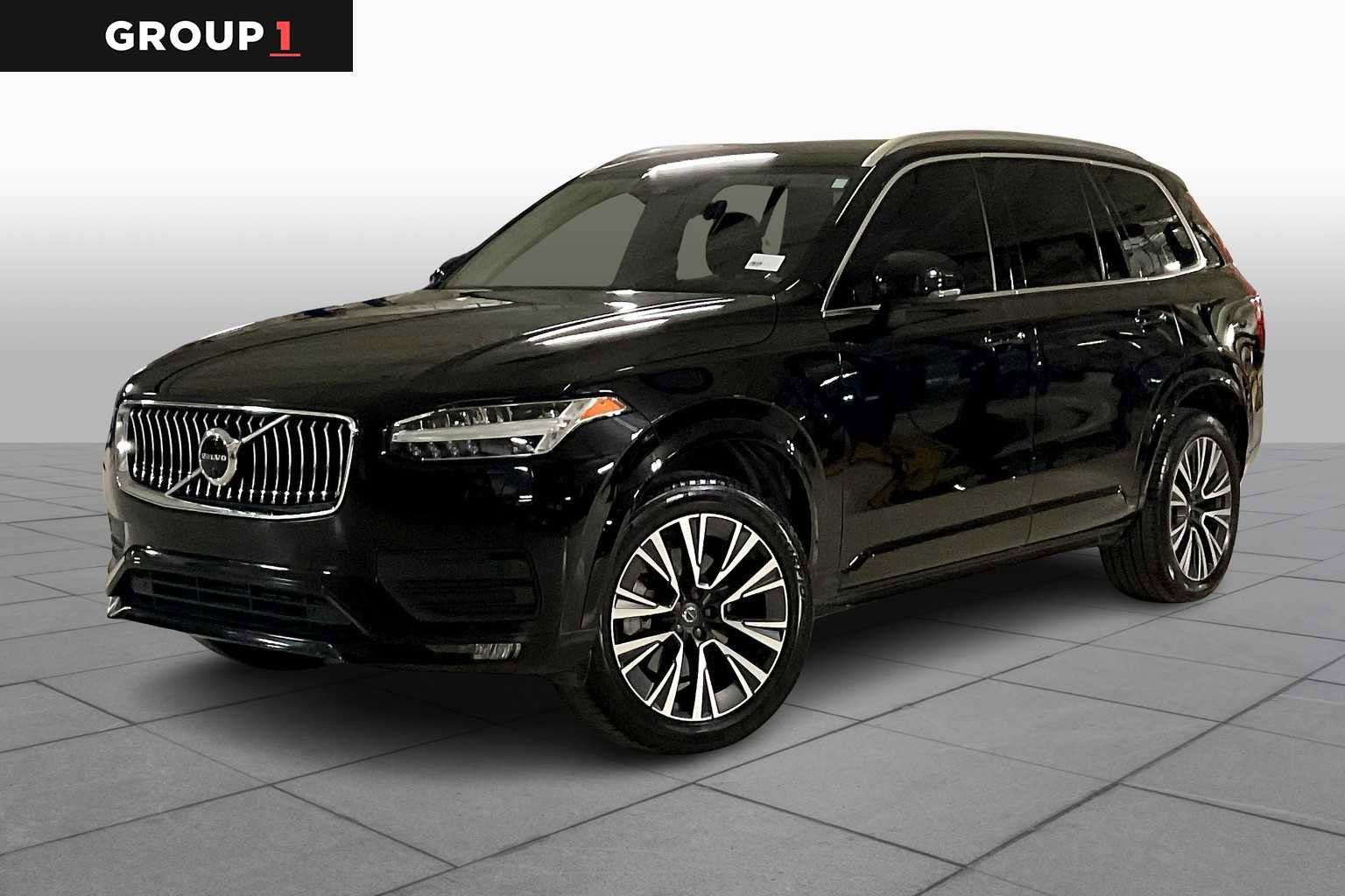 Used 2022 Volvo XC90 T5 Momentum w/ Advanced Package