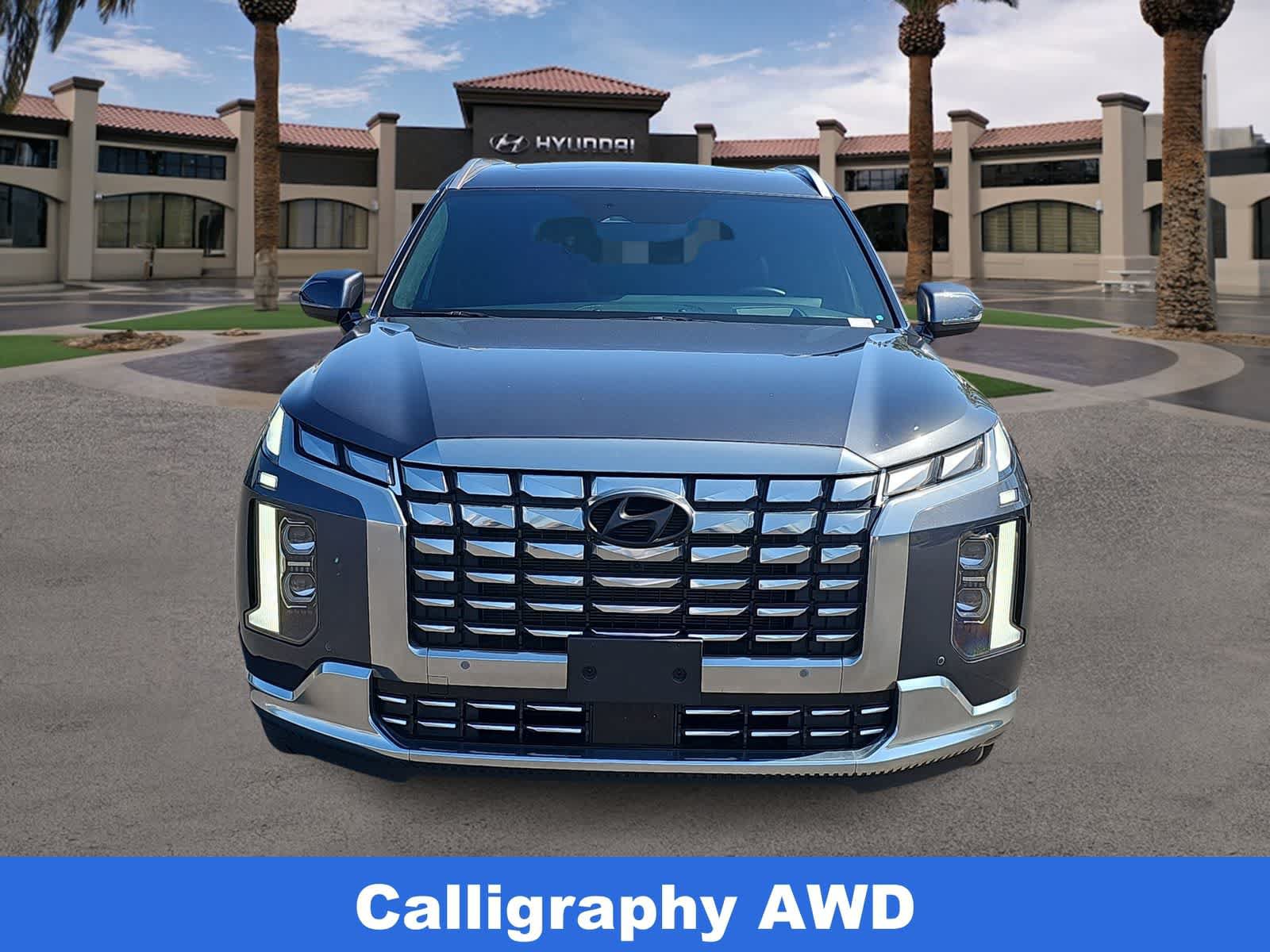 Certified 2024 Hyundai Palisade Calligraphy AWD/4WD image 3