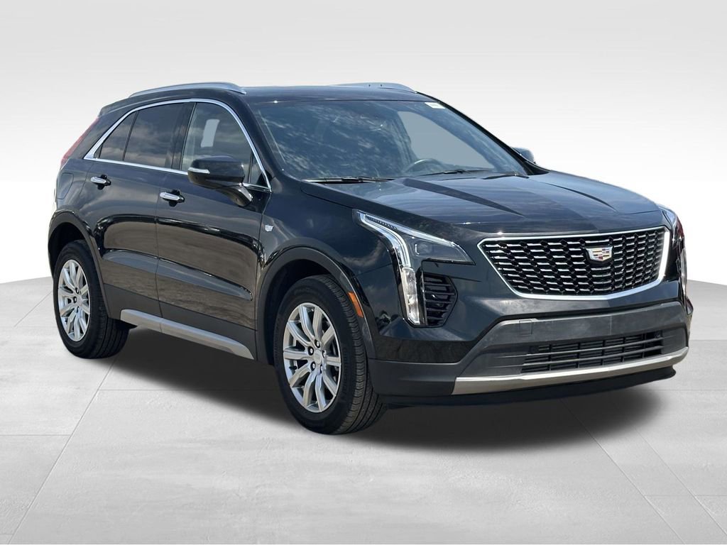Certified 2023 Cadillac XT4 Premium Luxury w/ Cold Weather Package image 8