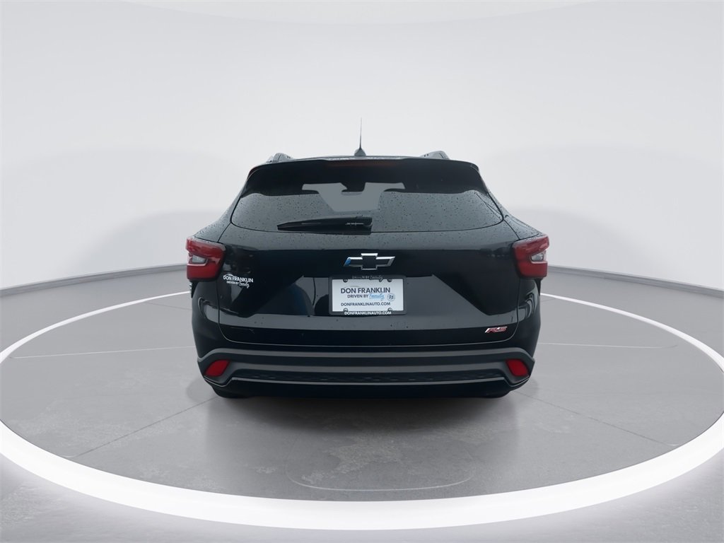 New 2026 Chevrolet Trax RS w/ Sunroof Package image 7