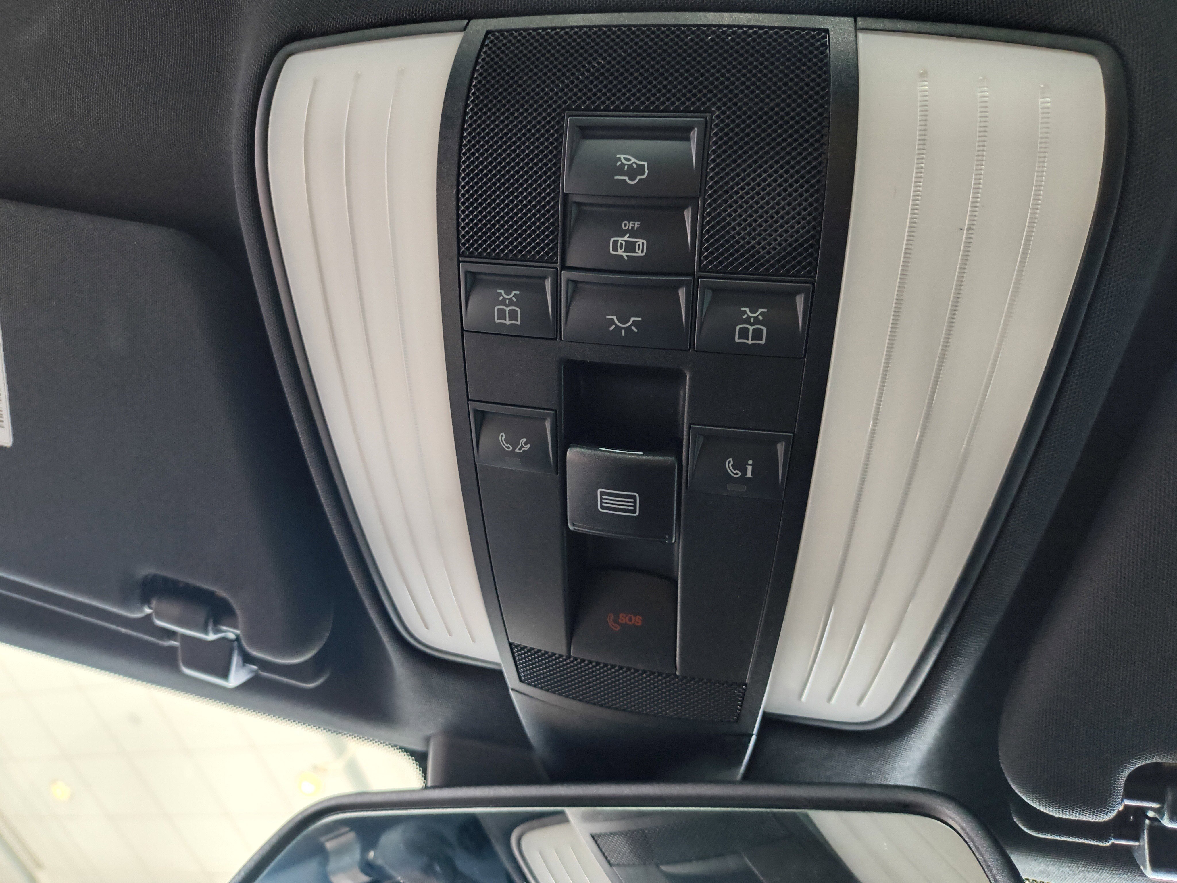 Used 2016 Mercedes-Benz E 350 4MATIC Wagon image 26