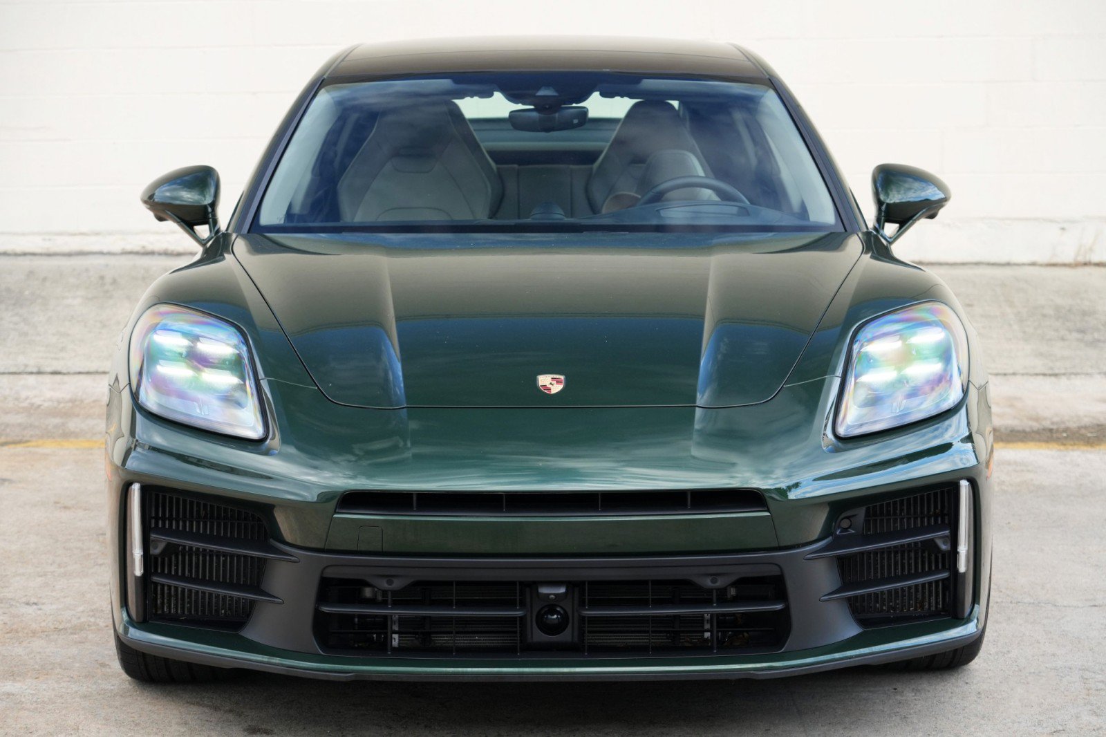 Used 2025 Porsche Panamera 4S w/ Premium Package AWD/4WD image 57