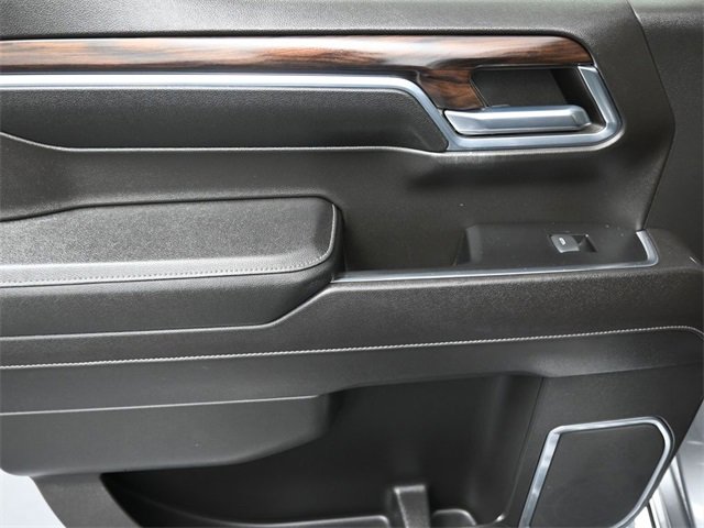 Used 2023 GMC Sierra 1500 SLT w/ SLT Convenience Package image 19