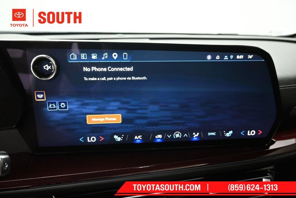 Used 2026 Chevrolet Traverse Z71 w/ Enhanced Driving Package AWD/4WD image 19