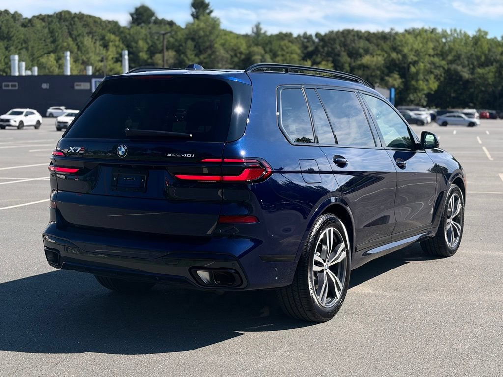 Certified 2027 BMW X7 xDrive40i w/ M Sport Package AWD/4WD image 6