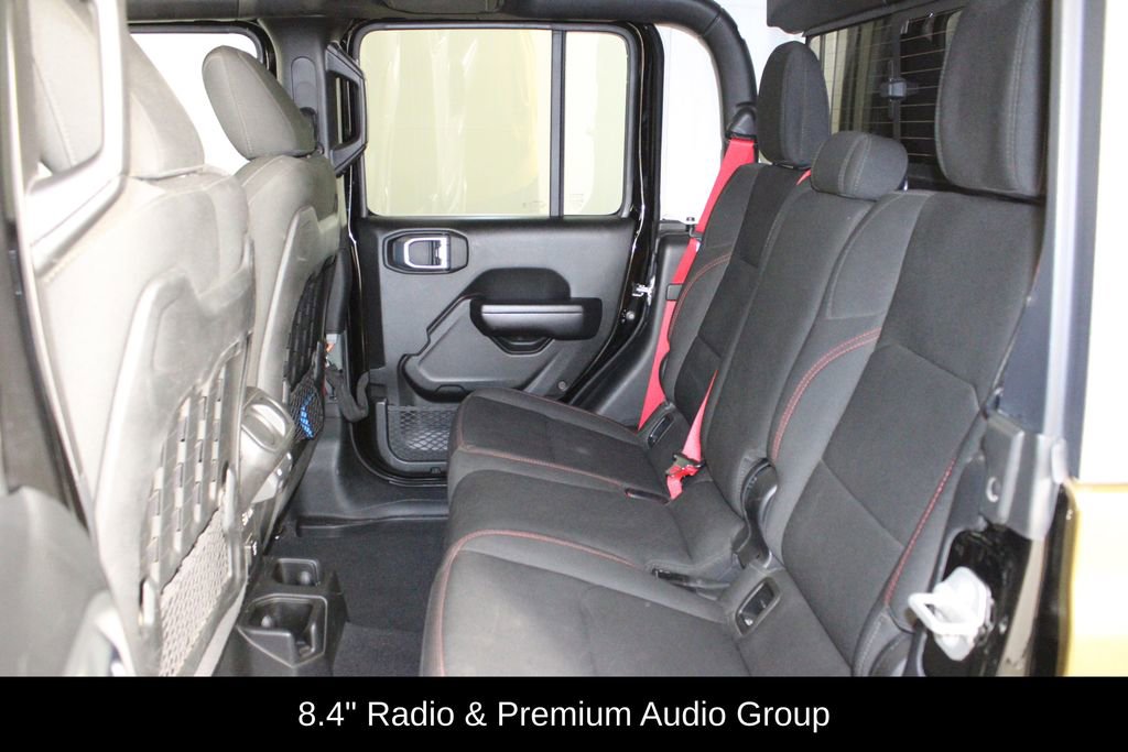 Used 2021 Jeep Gladiator Rubicon AWD/4WD image 13