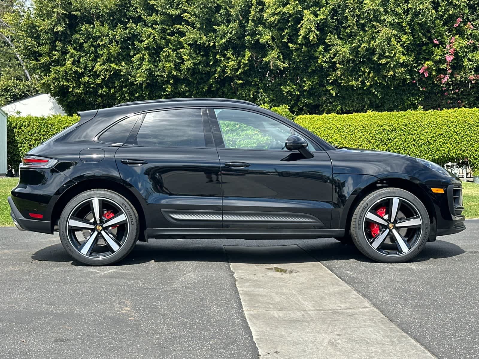 New 2026 Porsche Macan S AWD/4WD image 9