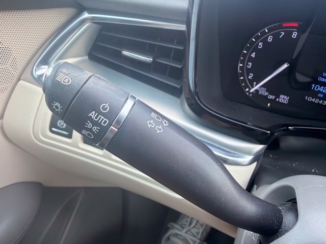 Used 2018 Cadillac XT5 Premium Luxury FWD image 53