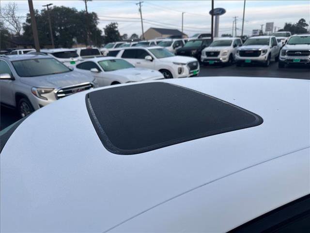 Used 2025 Buick Envista Sport Touring w/ Convenience I Package image 13