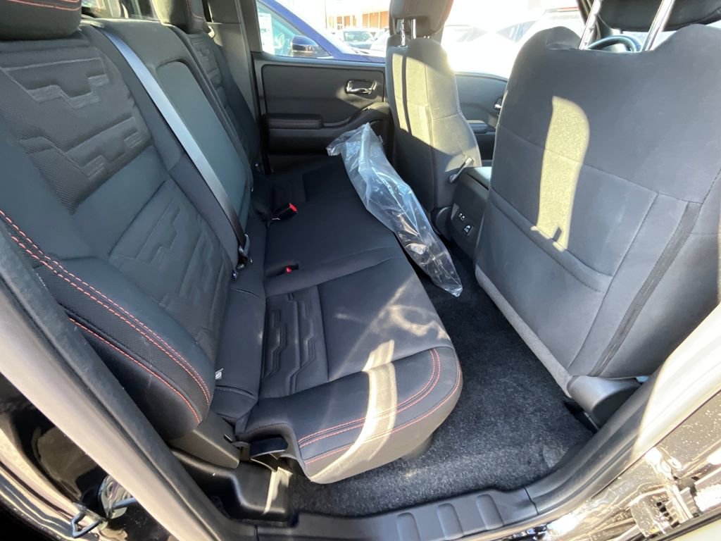 Used 2024 Nissan Frontier PRO-4X w/ Pro Convenience Package image 45