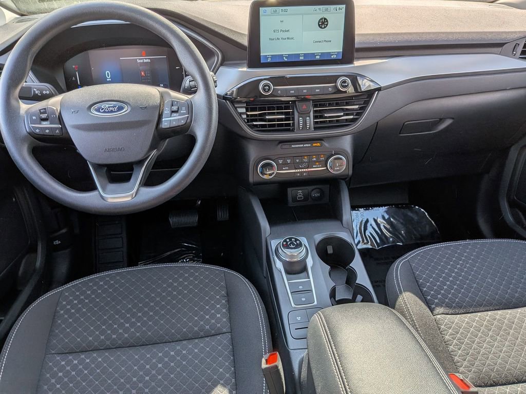 Used 2025 Ford Escape Active AWD/4WD image 24
