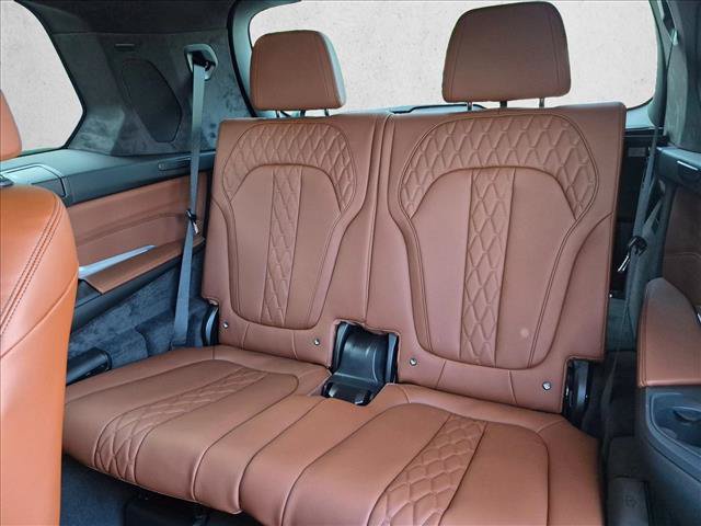 New 2027 BMW X7 M60i AWD/4WD image 18