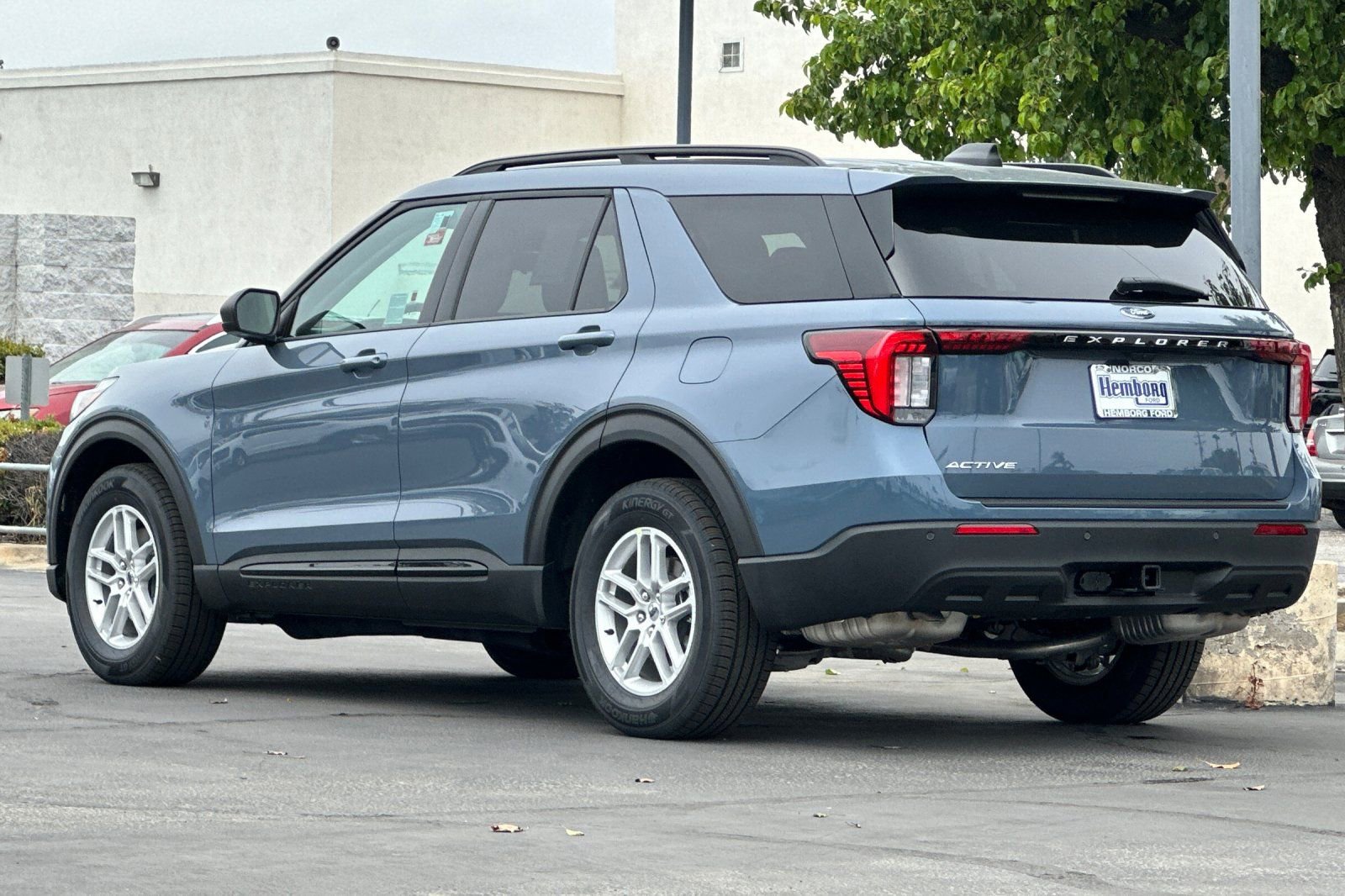 New 2026 Ford Explorer Active image 6