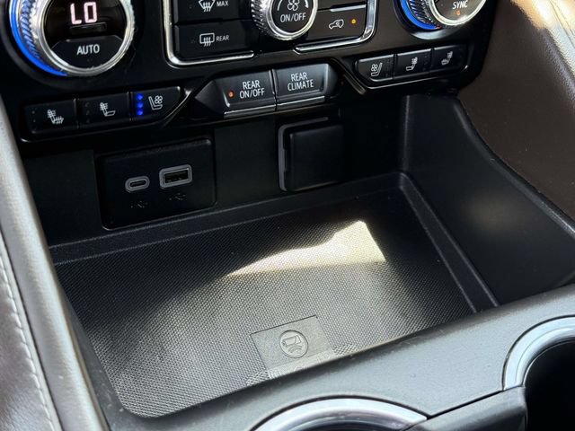 Certified 2023 GMC Yukon SLT AWD/4WD image 19