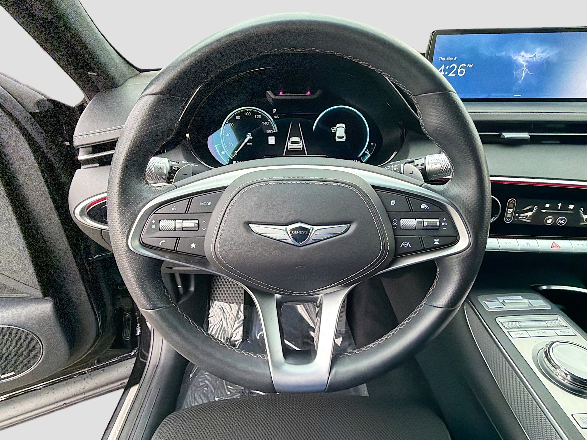 Used 2024 Genesis GV70 2.5T w/ Sport Prestige Package image 40