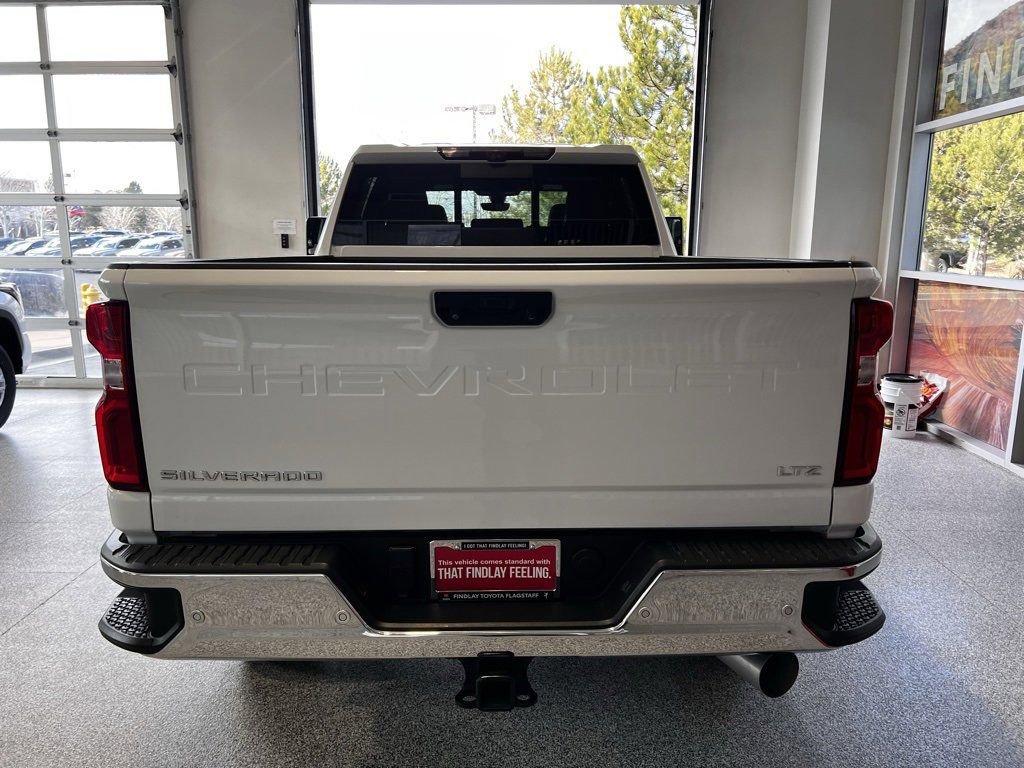 Used 2023 Chevrolet Silverado 2500 LTZ w/ LTZ Convenience Package image 5