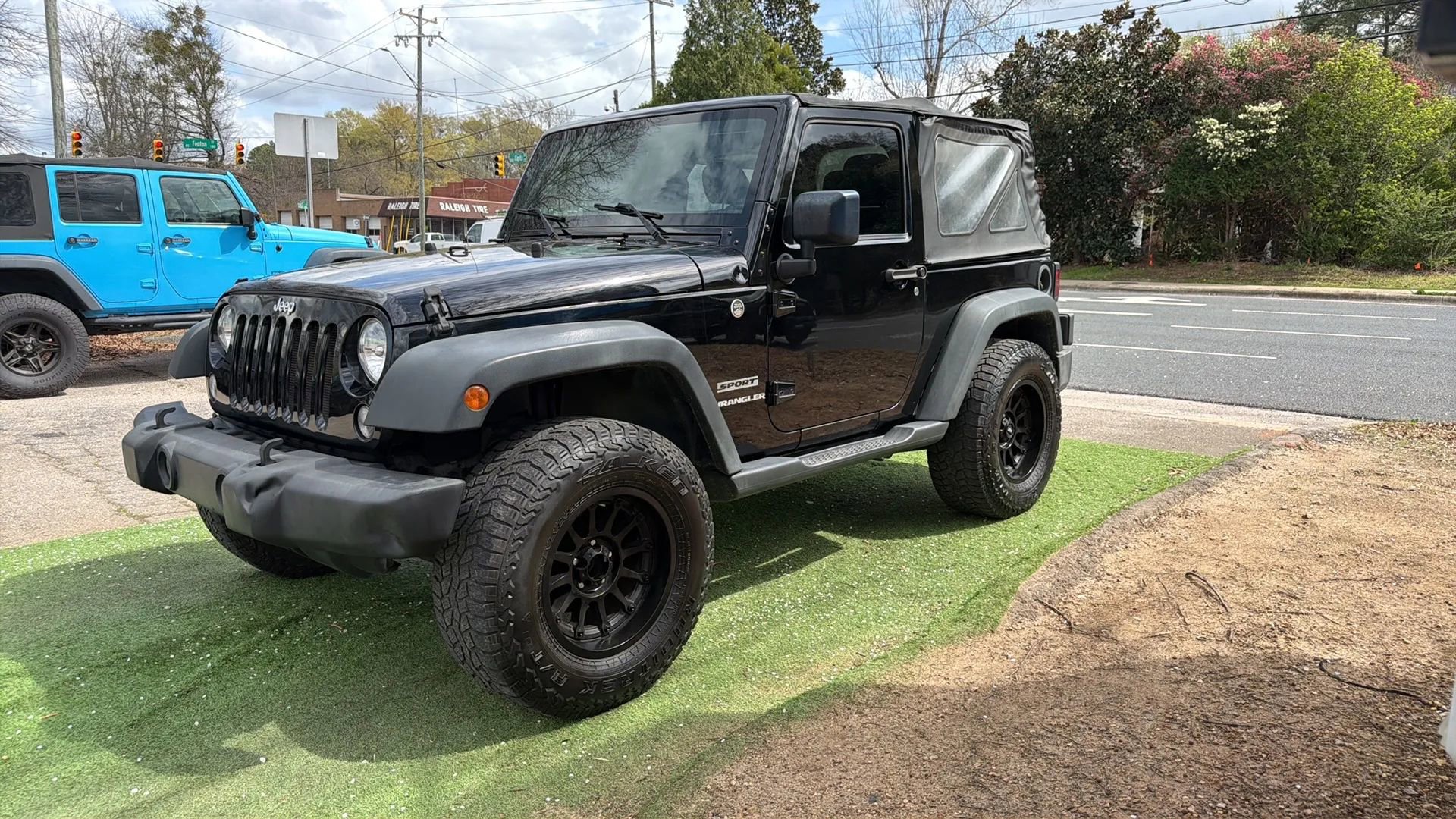Used 2015 Jeep Wrangler Sport image 6