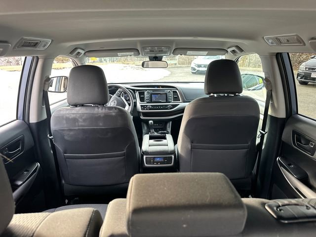Certified 2019 Toyota Highlander LE AWD/4WD image 14