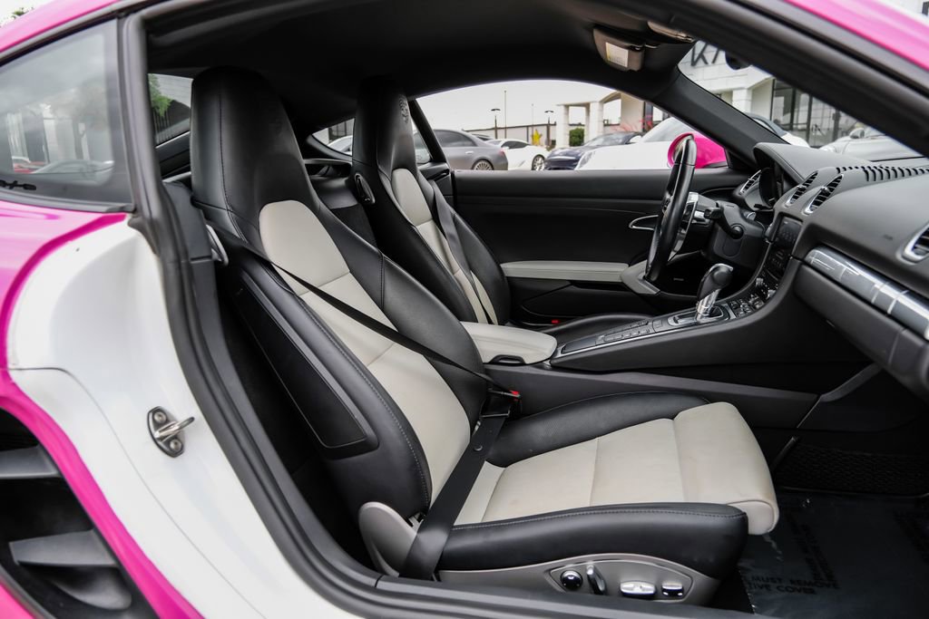 Used 2022 Porsche 718 Cayman RWD image 44