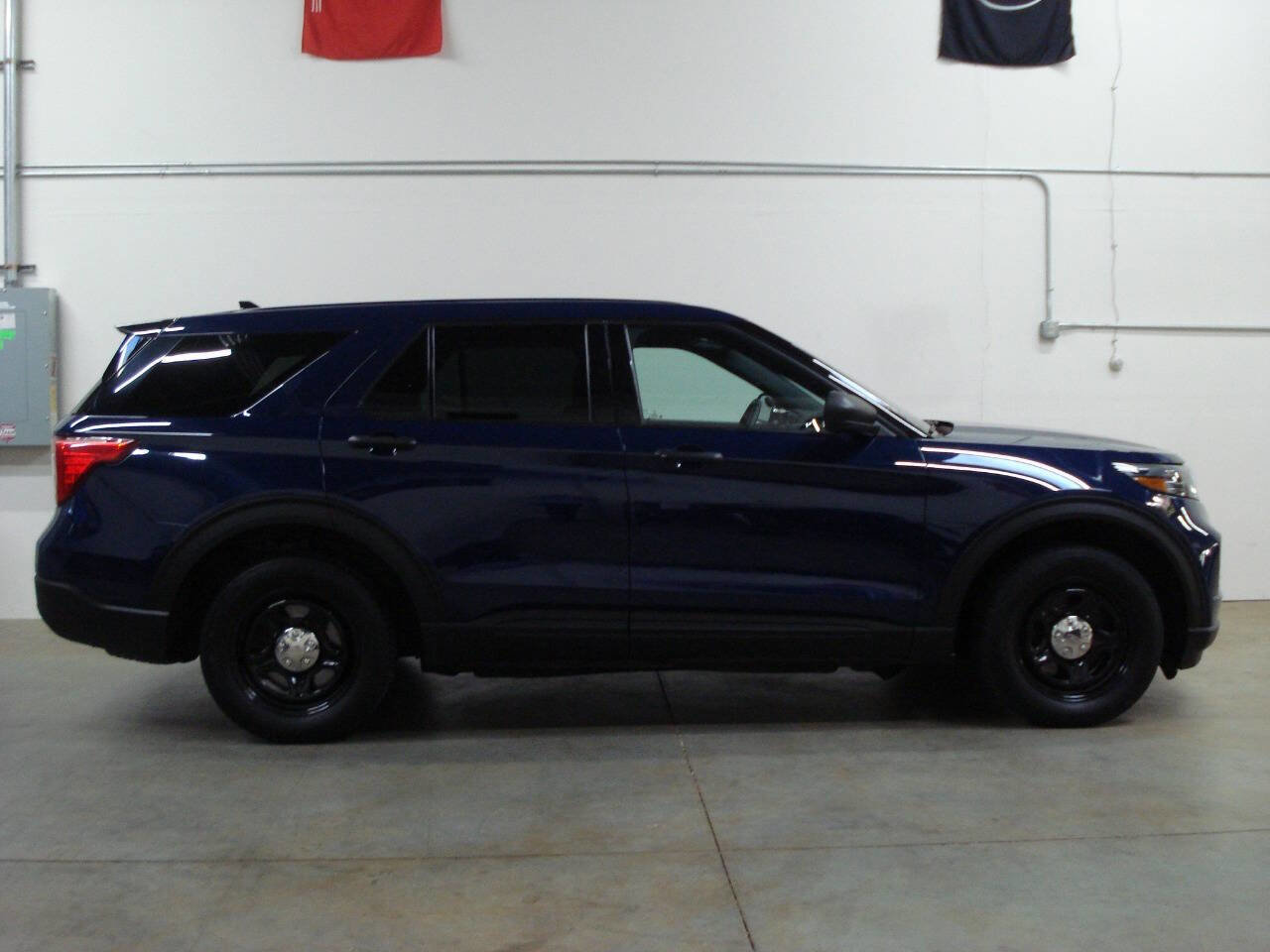 Used 2020 Ford Explorer Police Interceptor Utility AWD image 3