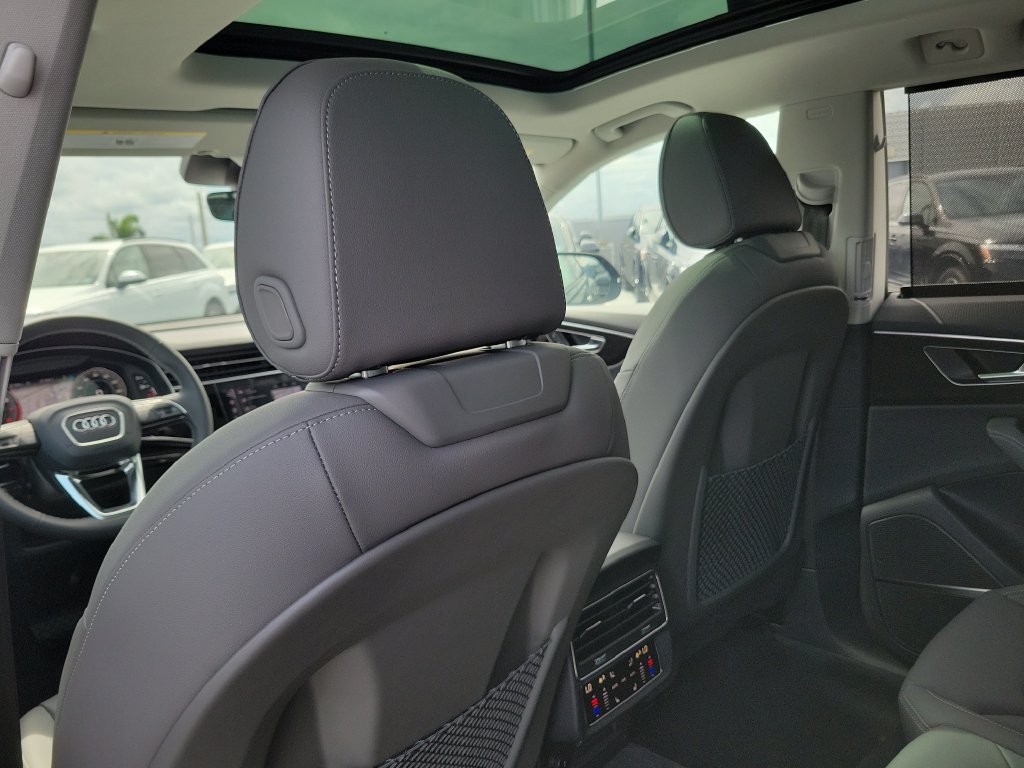 New 2027 Audi Q8 Premium Plus AWD/4WD image 25