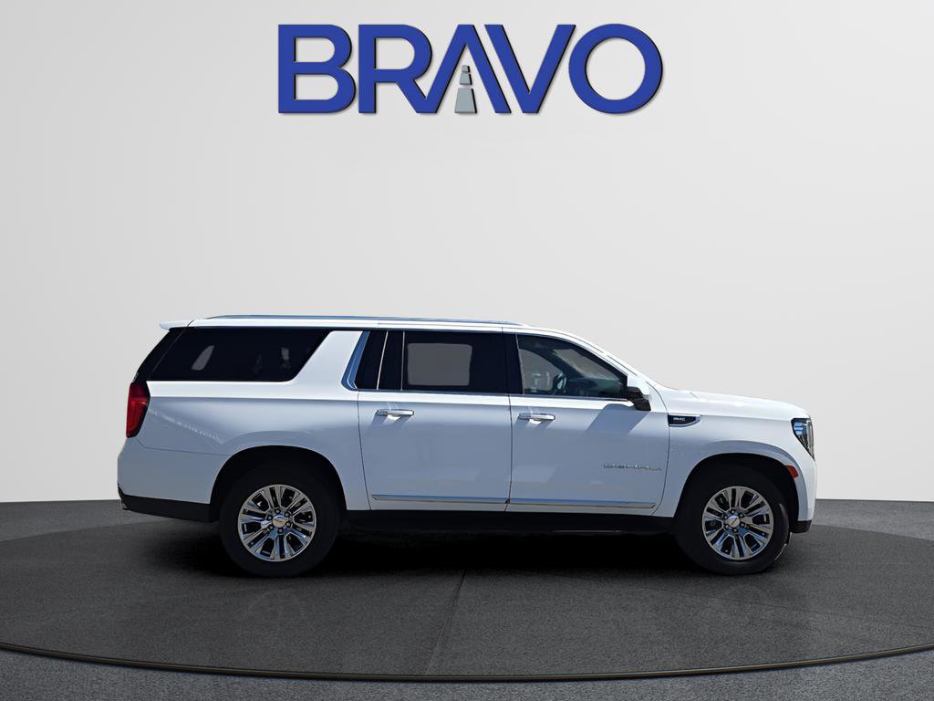 Used 2024 GMC Yukon XL Denali image 3