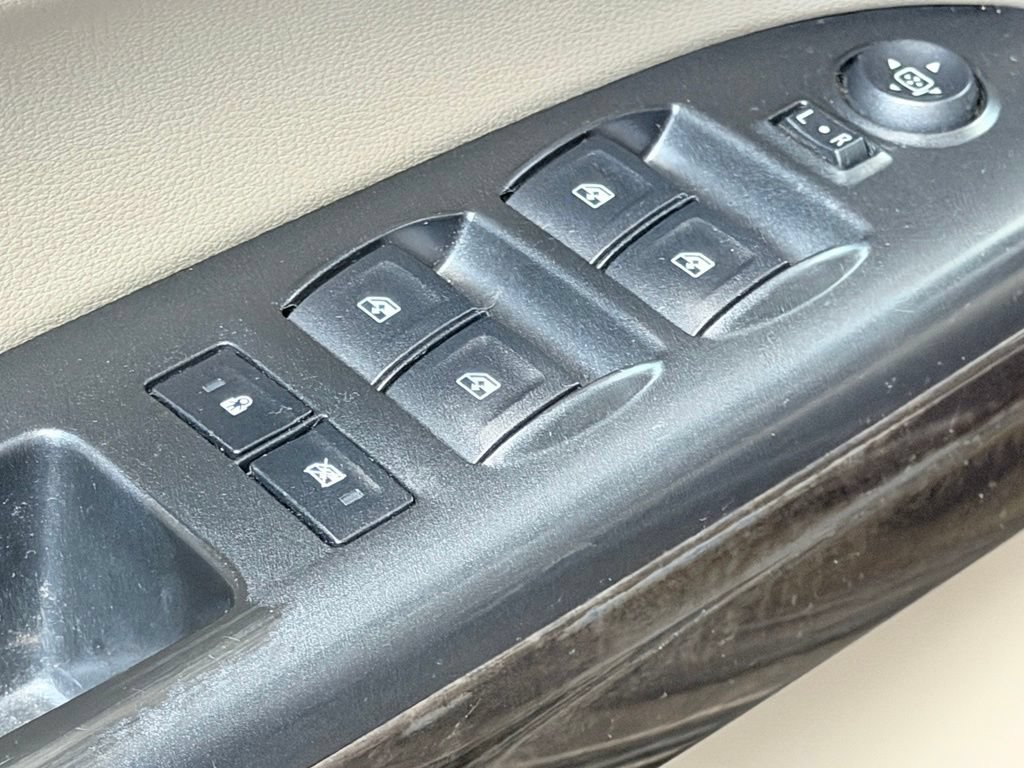 Used 2016 GMC Canyon SLE RWD image 12